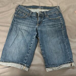 Old navy jean shorts, size 0